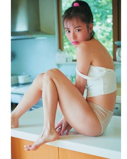 Rio Uchida feet photo 14