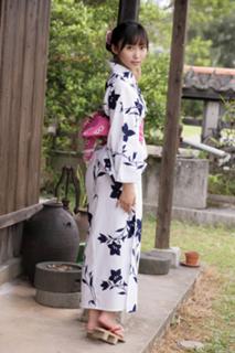 Risa Yoshiki feet photo 15