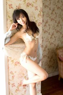 Risa Yoshiki feet photo 15