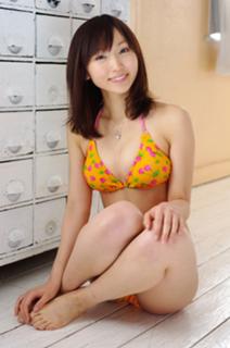 Risa Yoshiki feet photo 11