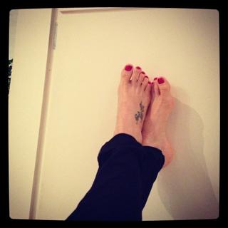 Rita Guedes feet photo 11