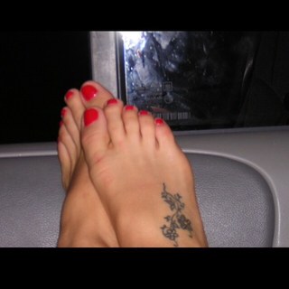 Rita Guedes feet photo 9