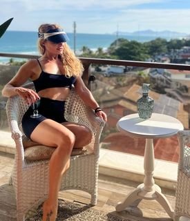 Rita Guedes feet photo 8