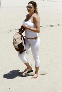 Rita Guedes feet photo 13