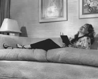 Rita Hayworth feet photo thumbnail