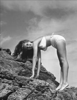 Rita Hayworth feet photo thumbnail