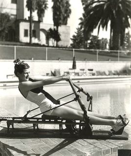 Rita Hayworth feet photo thumbnail