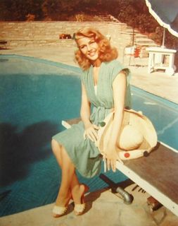Rita Hayworth feet photo thumbnail