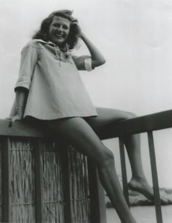 Rita Hayworth feet photo thumbnail