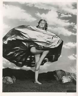 Rita Hayworth feet photo thumbnail