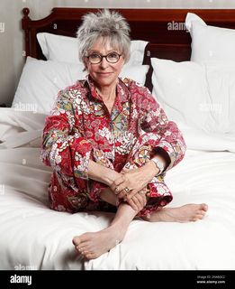 Rita Moreno feet photo 6