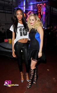 Rita Ora feet photo thumbnail