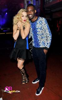 Rita Ora feet photo thumbnail