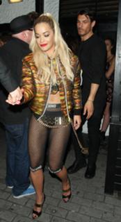 Rita Ora feet photo thumbnail