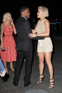 Rita Ora feet photo thumbnail