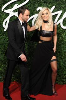 Rita Ora feet photo thumbnail
