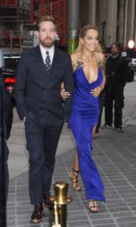 Rita Ora feet photo thumbnail
