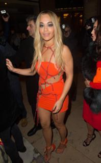 Rita Ora feet photo thumbnail