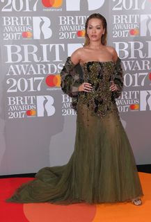 Rita Ora feet photo thumbnail