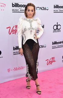 Rita Ora feet photo thumbnail