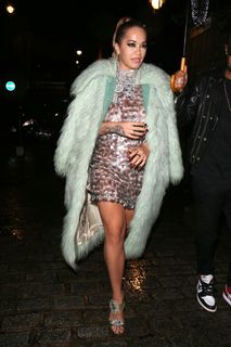 Rita Ora feet photo thumbnail
