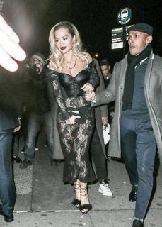 Rita Ora feet photo thumbnail