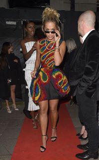Rita Ora feet photo thumbnail