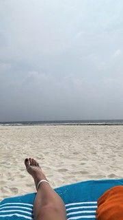 Rita Ora feet photo thumbnail