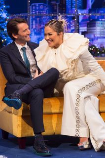 Rita Ora feet photo thumbnail