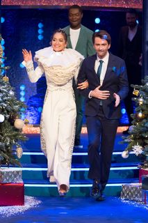 Rita Ora feet photo thumbnail