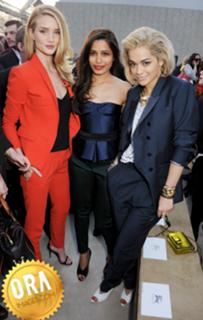 Rita Ora feet photo thumbnail