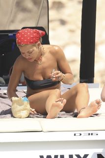 Rita Ora feet photo 6