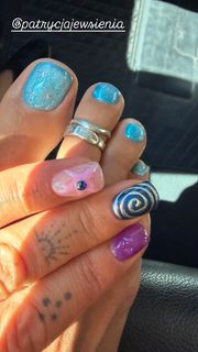 Rita Ora feet photo 18