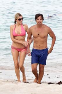 Rita Rusic feet photo thumbnail