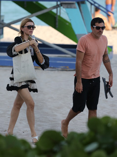 Rita Rusic feet photo thumbnail