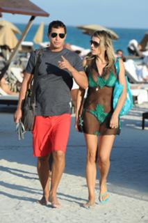 Rita Rusic feet photo thumbnail