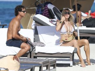 Rita Rusic feet photo thumbnail