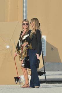 Rita Rusic feet photo thumbnail