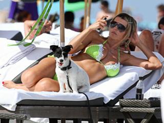 Rita Rusic feet photo thumbnail