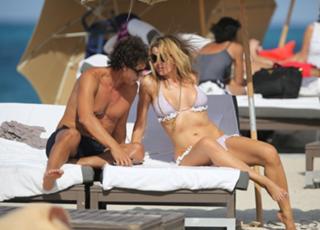 Rita Rusic feet photo thumbnail