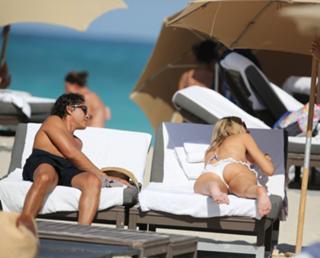 Rita Rusic feet photo thumbnail