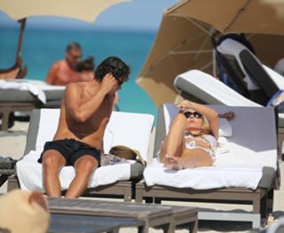 Rita Rusic feet photo thumbnail