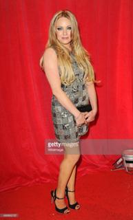 Rita Simons feet photo thumbnail
