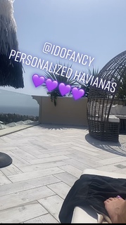 Rita Simons feet photo thumbnail