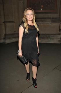 Rita Simons feet photo thumbnail