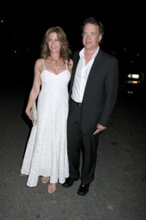 Rita Wilson feet photo thumbnail