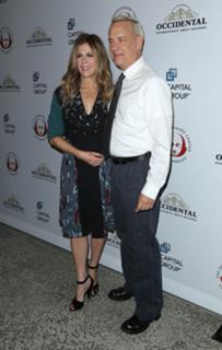 Rita Wilson feet photo thumbnail