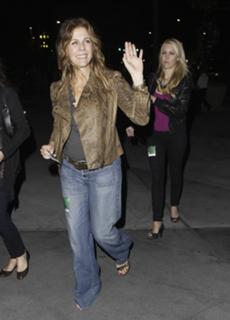 Rita Wilson feet photo thumbnail