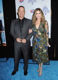 Rita Wilson feet photo thumbnail