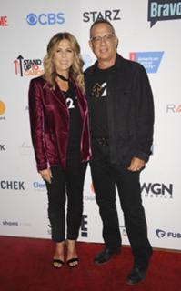 Rita Wilson feet photo thumbnail